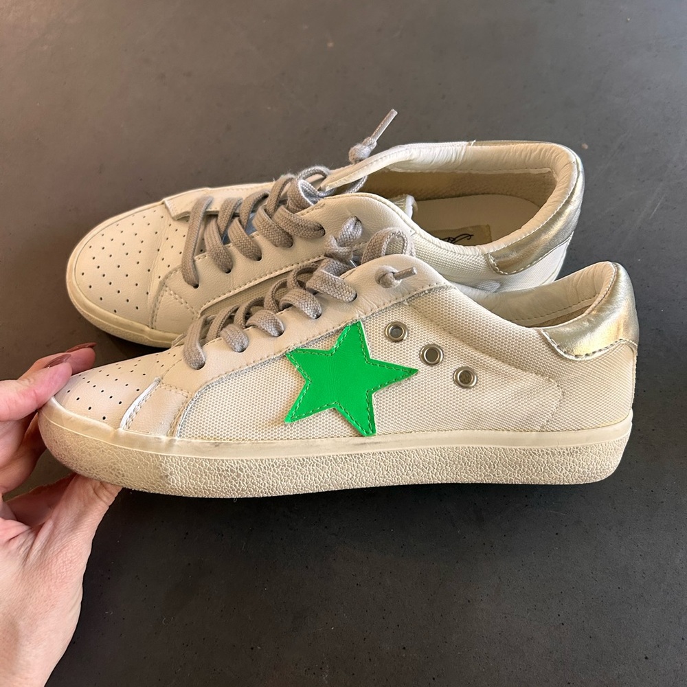 Vintage Havana Rita Original design White Multi Green and Gold Accent Shoes